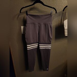 Bombshell Sportswear High Waisted Leggings - Slate Grey - Size Large